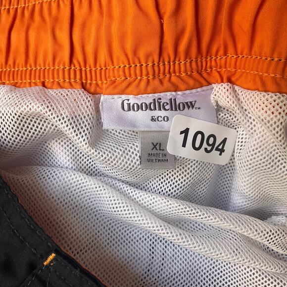 Good Fellow & Co. Mens Swimming Trunks size XL, Black & Orange, Tropical Floral - Picture 4 of 9